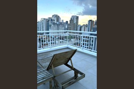 Apartamento à venda com 121m², 2 quartos e 1 vaga