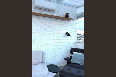 Apartamento à venda com 121m², 2 quartos e 1 vaga