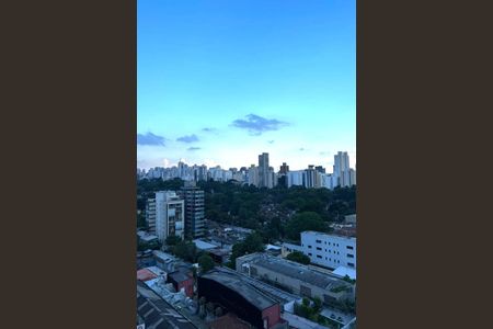 Apartamento à venda com 121m², 2 quartos e 1 vaga