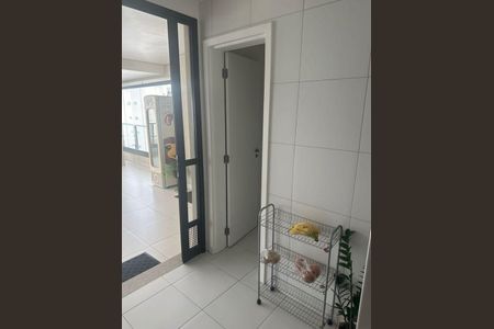Apartamento à venda com 227m², 4 quartos e 4 vagas