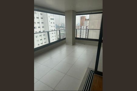 Apartamento à venda com 227m², 4 quartos e 4 vagas
