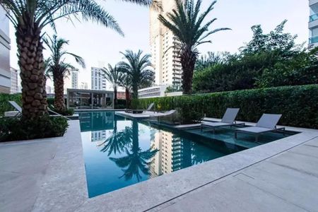 Apartamento à venda com 157m², 3 quartos e 2 vagas
