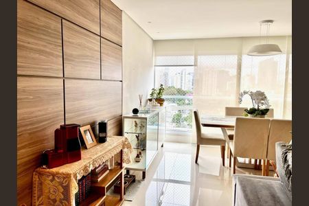 Apartamento à venda com 67m², 2 quartos e 1 vaga