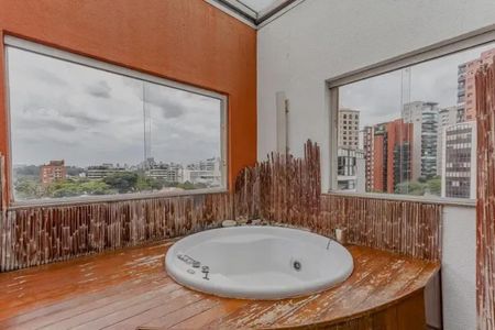 Apartamento à venda com 139m², 2 quartos e 2 vagas