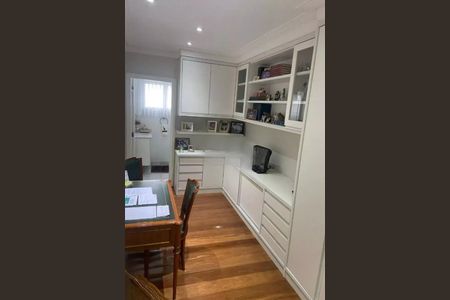 Apartamento à venda com 366m², 4 quartos e 3 vagas