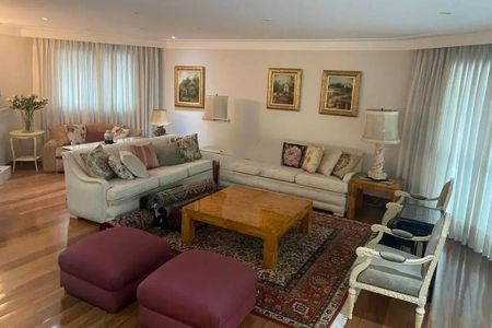Apartamento à venda com 366m², 4 quartos e 3 vagas