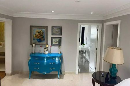Apartamento à venda com 366m², 4 quartos e 3 vagas