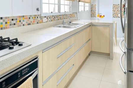 Apartamento à venda com 185m², 3 quartos e 3 vagas