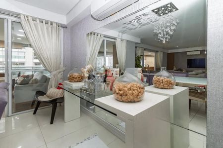 Apartamento à venda com 185m², 3 quartos e 3 vagas