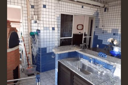 Apartamento à venda com 180m², 2 quartos e 3 vagas