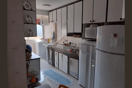 Apartamento à venda com 180m², 2 quartos e 3 vagas