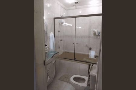 Apartamento à venda com 180m², 2 quartos e 3 vagas