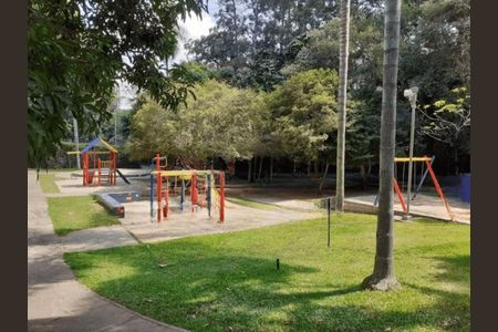Apartamento à venda com 180m², 2 quartos e 3 vagas