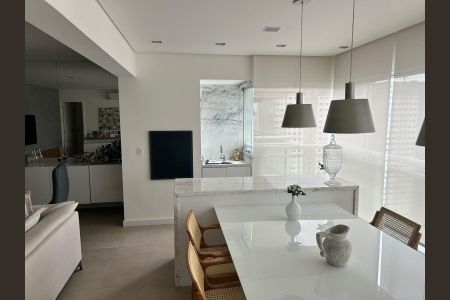 Apartamento à venda com 121m², 2 quartos e 2 vagas