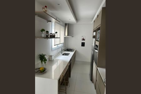 Apartamento à venda com 121m², 2 quartos e 2 vagas