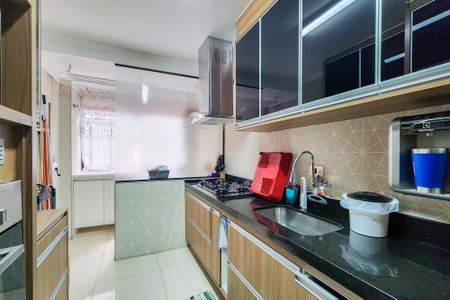 Apartamento à venda com 65m², 2 quartos e 2 vagasCozinha 
