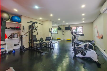 Apartamento à venda com 200m², 3 quartos e 3 vagas Apartamento à venda com 200m², 3 quartos e 3 vagasÁrea comum