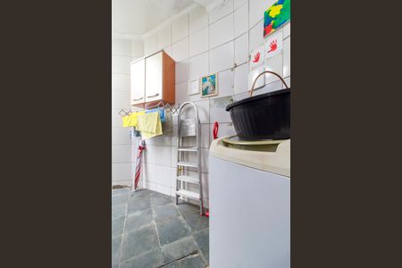 Casa à venda com 434m², 11 quartos e 5 vagas Casa à venda com 434m², 11 quartos e 5 vagasÁrea de Serviço