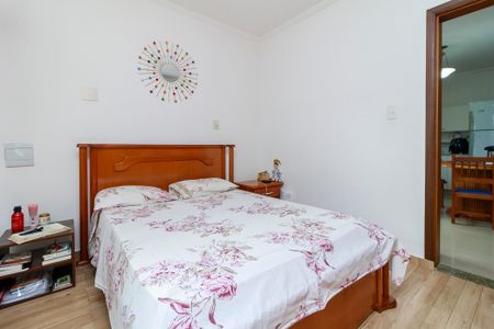 Casa à venda com 434m², 11 quartos e 5 vagas Casa à venda com 434m², 11 quartos e 5 vagasQuarto 1