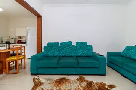 Casa à venda com 434m², 11 quartos e 5 vagas Casa à venda com 434m², 11 quartos e 5 vagasSala