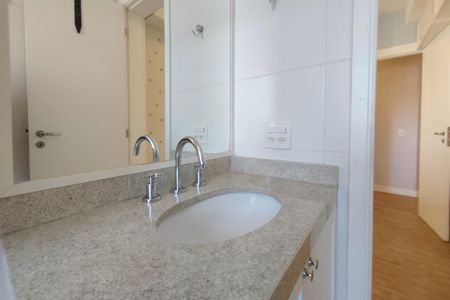 Apartamento à venda com 81m², 2 quartos e 2 vagasBanheiro Suíte