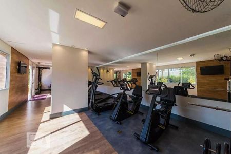 Apartamento à venda com 81m², 2 quartos e 2 vagasÁrea comum - Academia