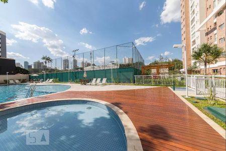 Apartamento à venda com 81m², 2 quartos e 2 vagasÁrea comum - Piscina