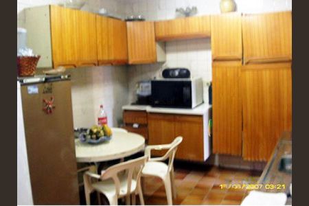 Casa à venda com 140m², 3 quartos e sem vaga