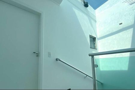 Casa à venda com 220m², 3 quartos e 5 vagas