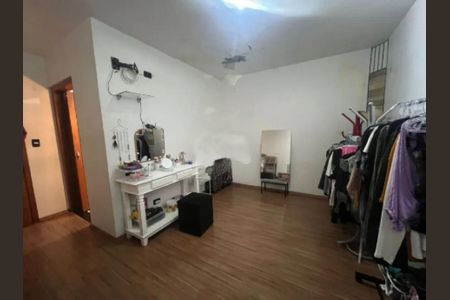 Casa à venda com 160m², 3 quartos e 2 vagas