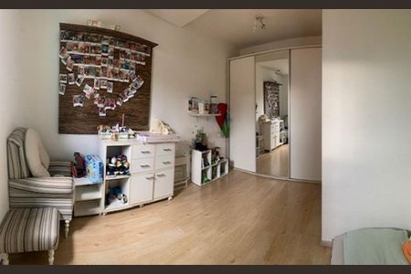 Casa à venda com 155m², 3 quartos e 3 vagas