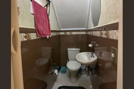 Casa à venda com 155m², 3 quartos e 3 vagas