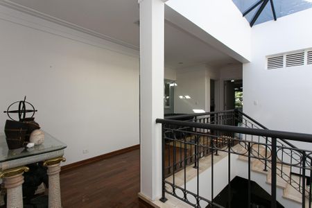 Casa à venda com 625m², 3 quartos e 4 vagasCorredor das Suítes