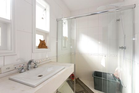 Casa à venda com 625m², 3 quartos e 4 vagasBanheiro da Suíte 4