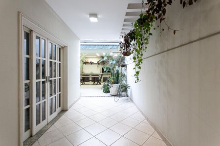 Casa à venda com 625m², 3 quartos e 4 vagasQuintal