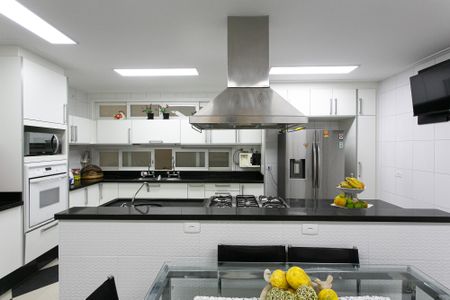 Casa à venda com 625m², 3 quartos e 4 vagasCozinha