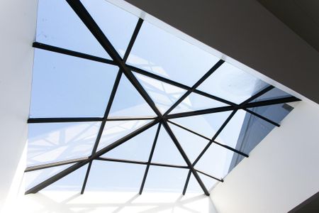 Casa à venda com 625m², 3 quartos e 4 vagasCorredor das Suítes