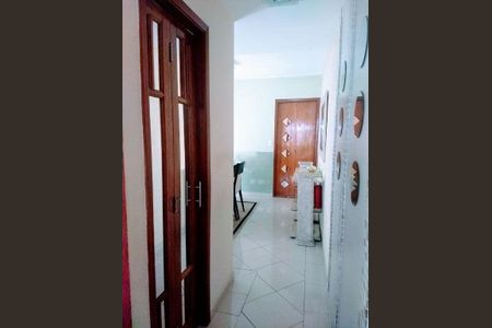Casa à venda com 200m², 3 quartos e 4 vagas