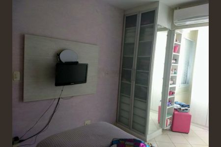 Casa à venda com 200m², 3 quartos e 4 vagas