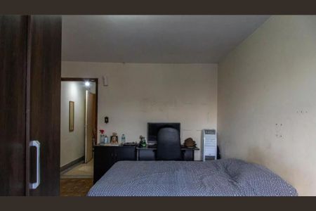 Casa à venda com 220m², 3 quartos e 9 vagas