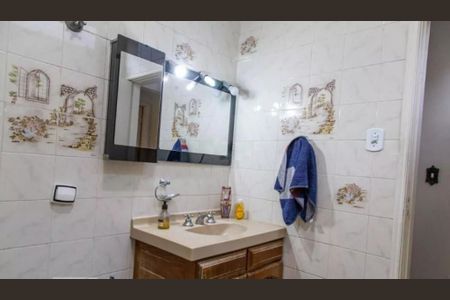 Casa à venda com 220m², 3 quartos e 9 vagas