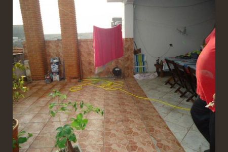 Casa à venda com 1200m², 3 quartos e 3 vagas