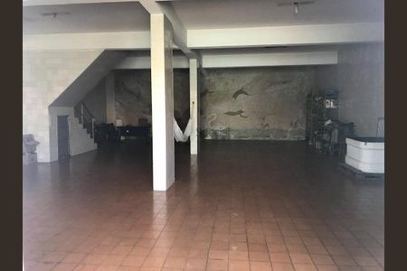 Casa à venda com 330m², 3 quartos e 10 vagas