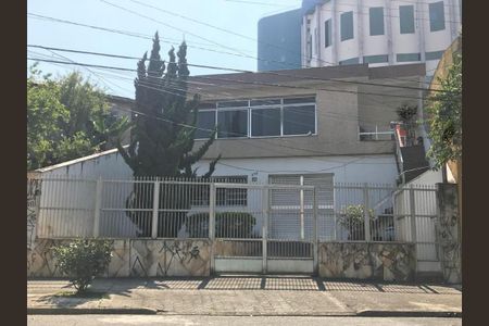 Casa à venda com 330m², 3 quartos e 10 vagas