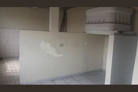 Casa à venda com 220m², 2 quartos e 3 vagas