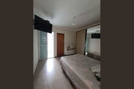 Casa à venda com 120m², 3 quartos e 3 vagas