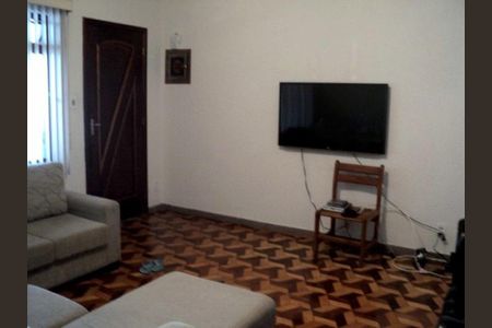 Casa à venda com 6 quartos, 220m² em Jardim Cotching, São Paulo