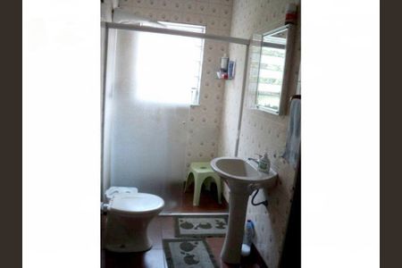 Casa à venda com 6 quartos, 220m² em Jardim Cotching, São Paulo