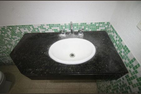 Casa à venda com 189m², 4 quartos e 8 vagas