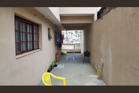 Casa à venda com 370m², 4 quartos e 6 vagas